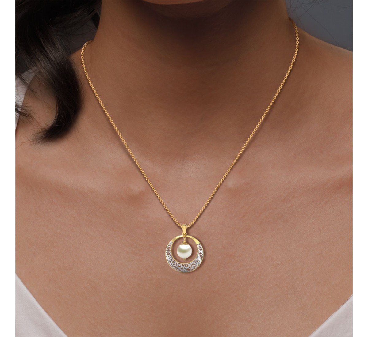 Symphony Infinity Gold Pendant