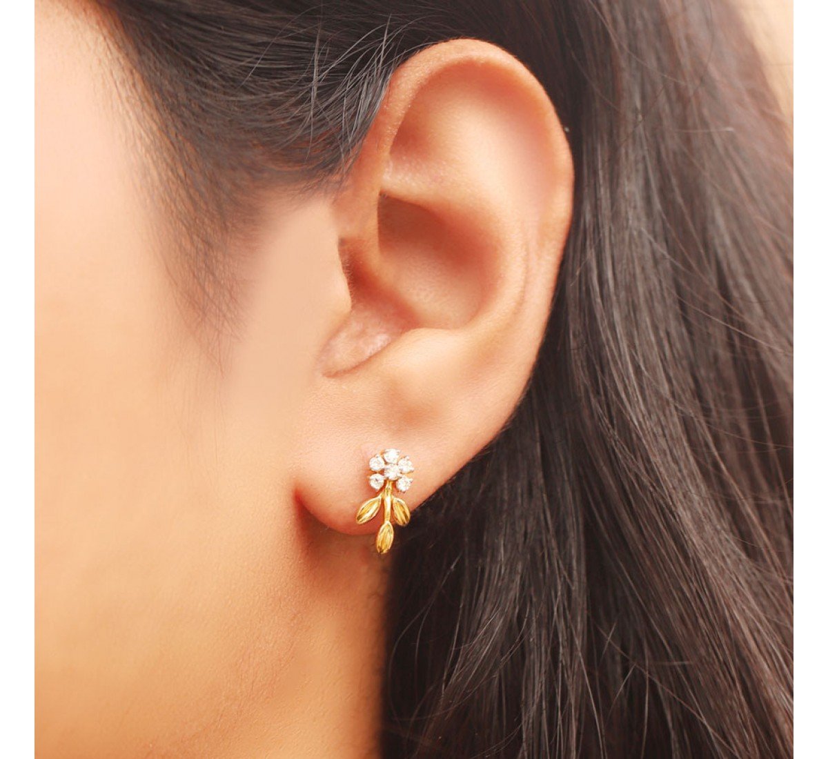 Nectarique Diamond Earrings