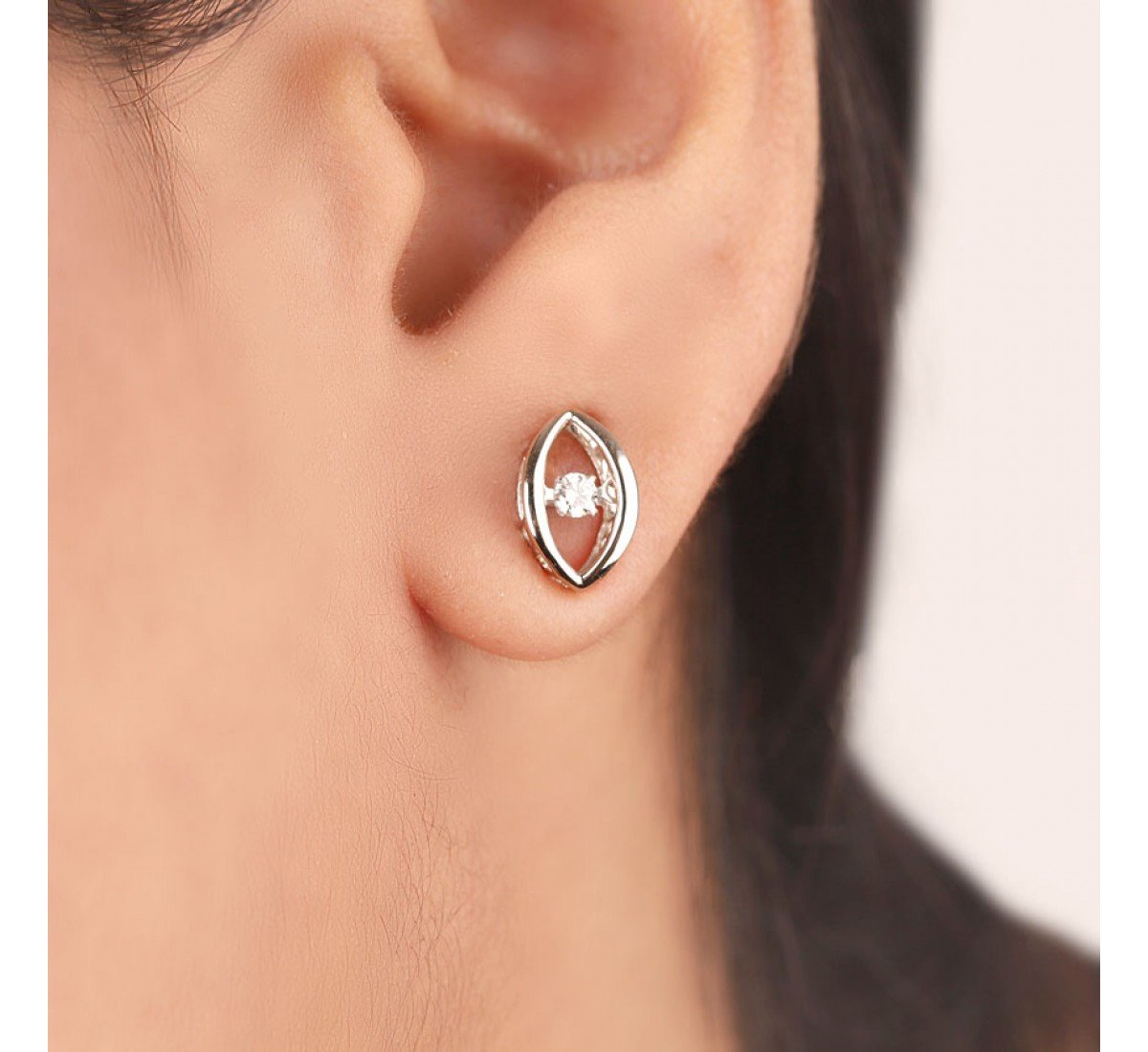 Emblematic Daimond Earrings