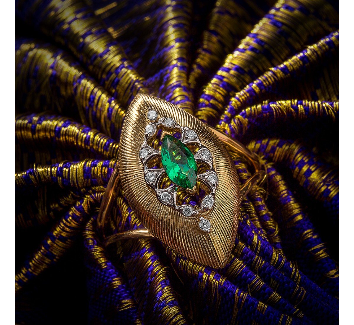 Graceful Marquise Diamond Ring