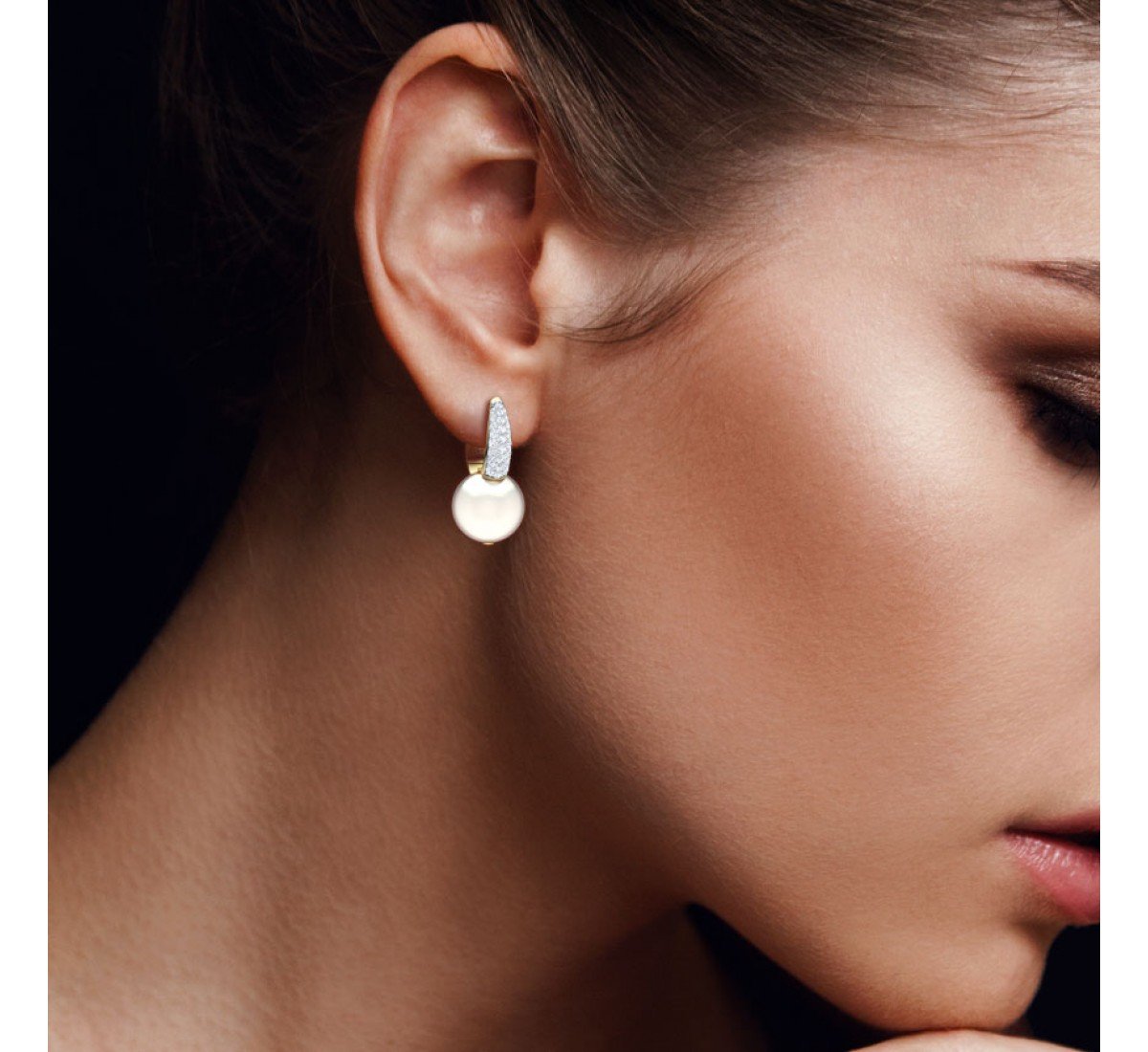 Entrust Pearl Diamond Earrings