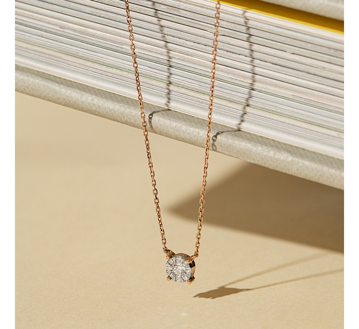 Ursa Glow Chain Diamond Necklace