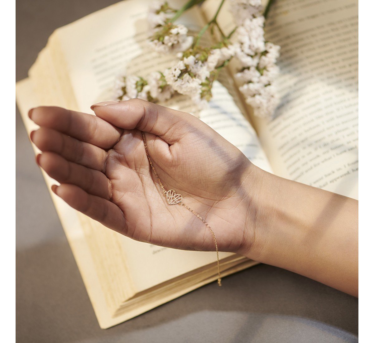 Sweetheart Gold Bracelet