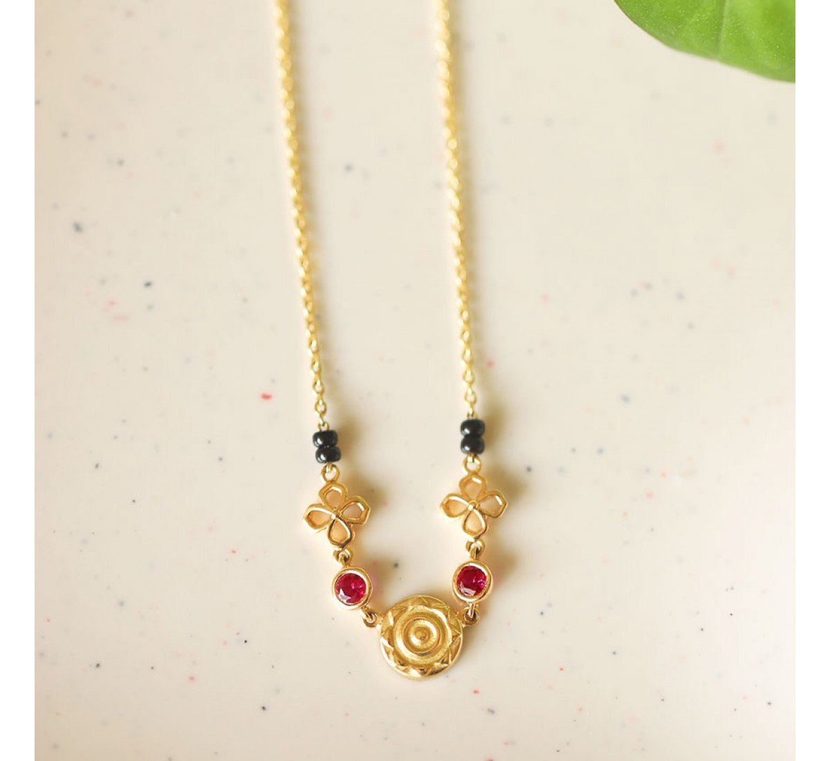 Avisa Gold Mangalsutra