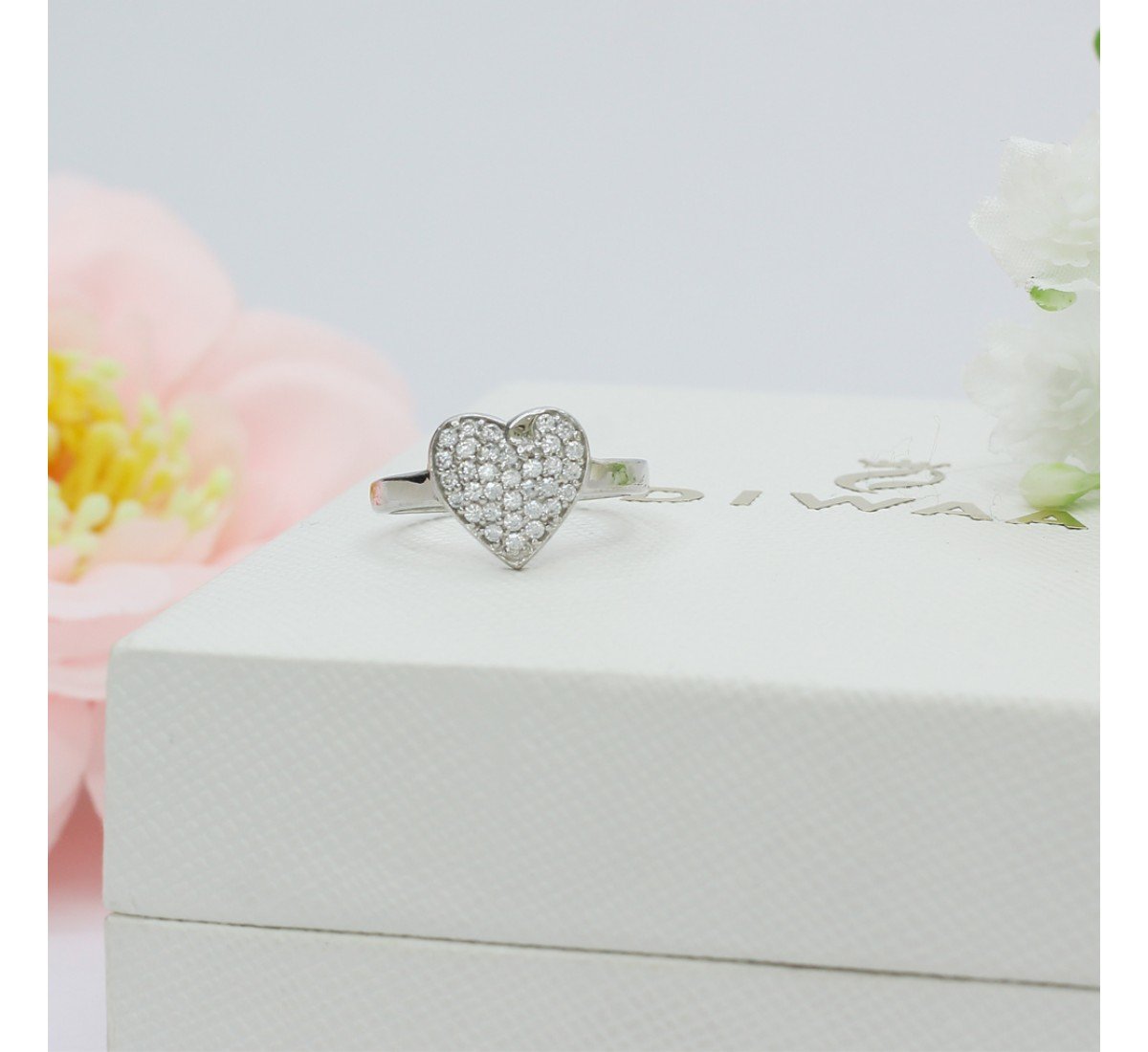 Gold Zircon Stud Heart Ring