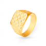 Splendid Gold Square Ring