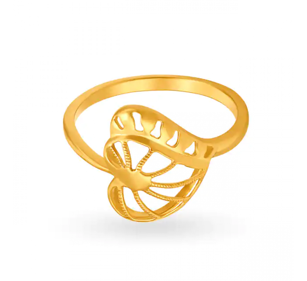 Leaf Motif Pattern Gold Ring