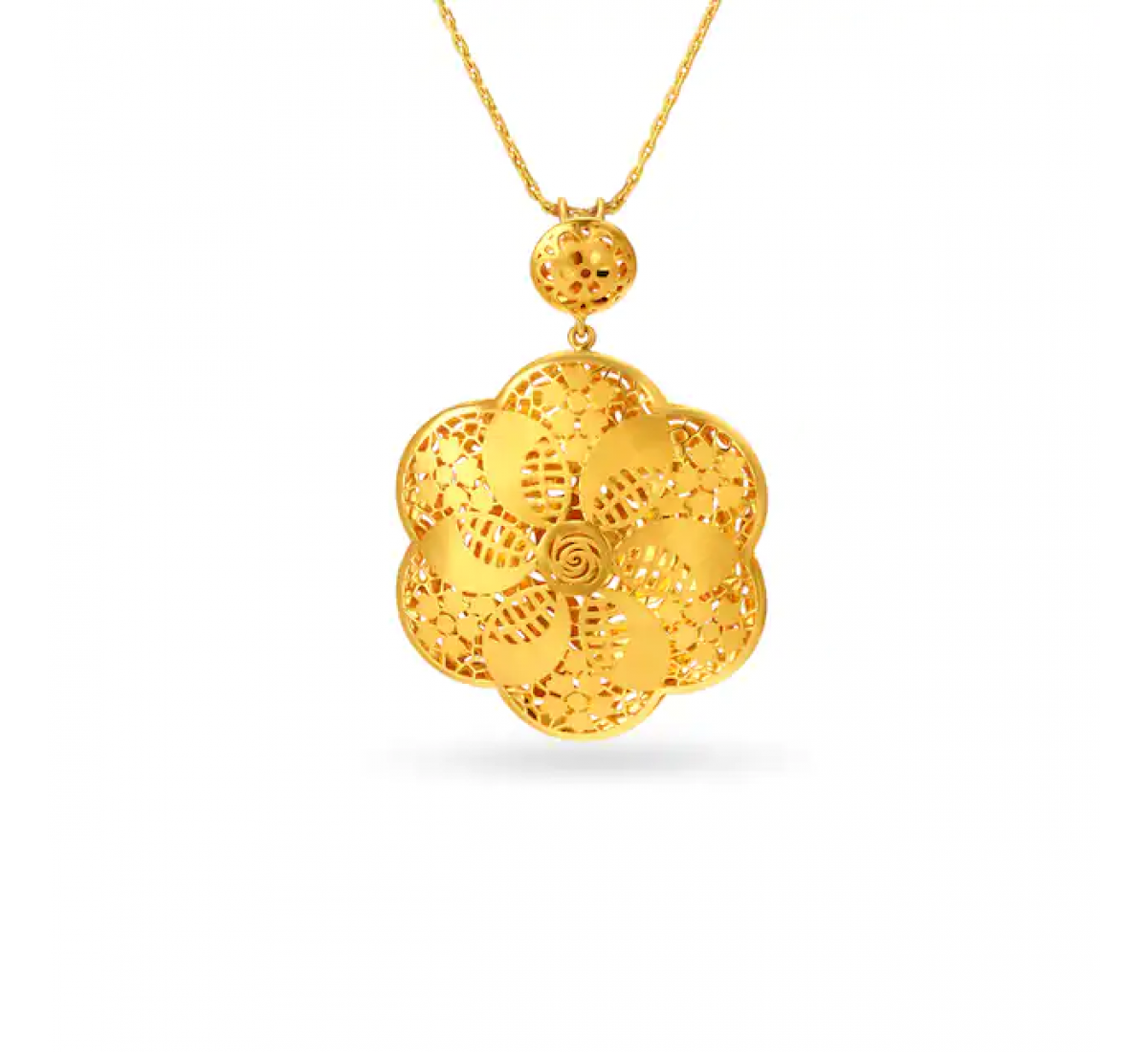 Decorous Floral Gold Pendant