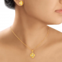 Splendid Gold Pendant Set