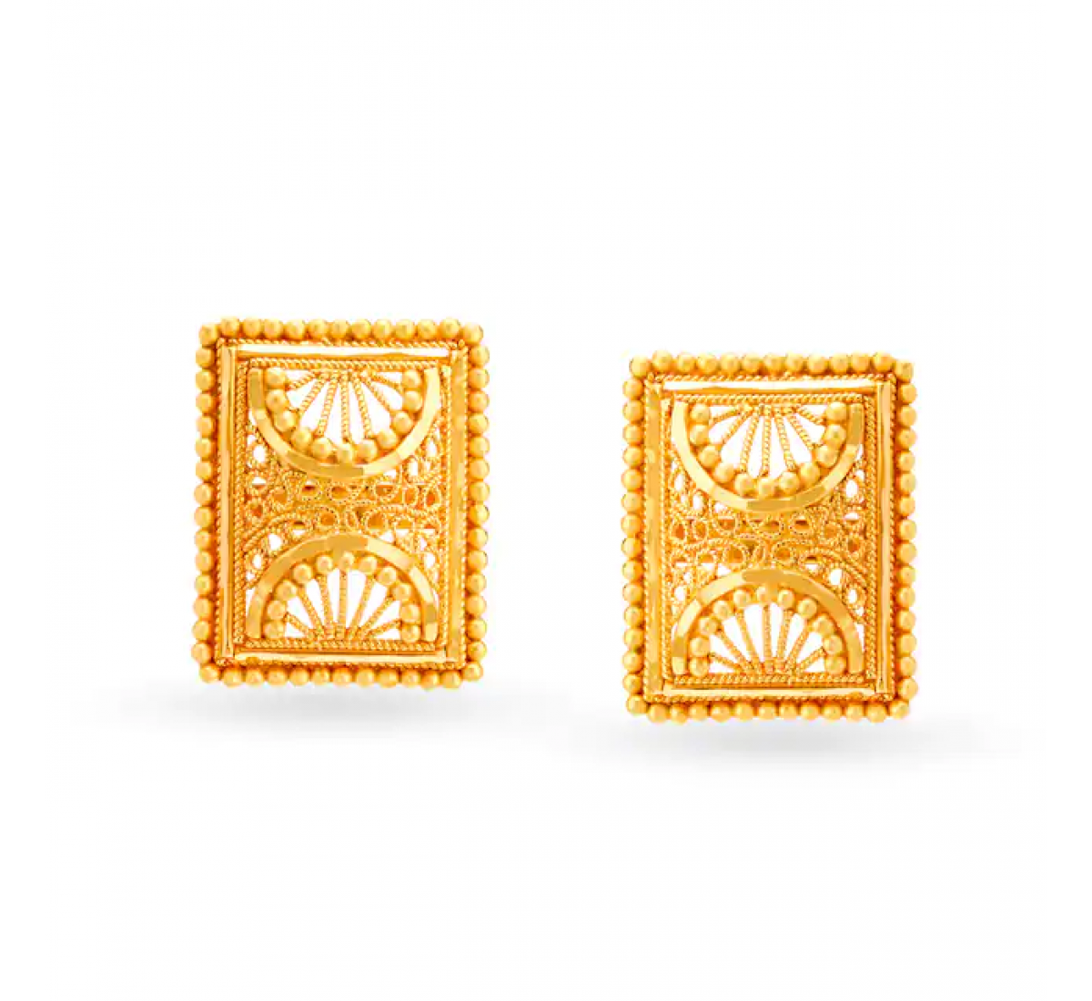 Elaborate Gold Pendant Set