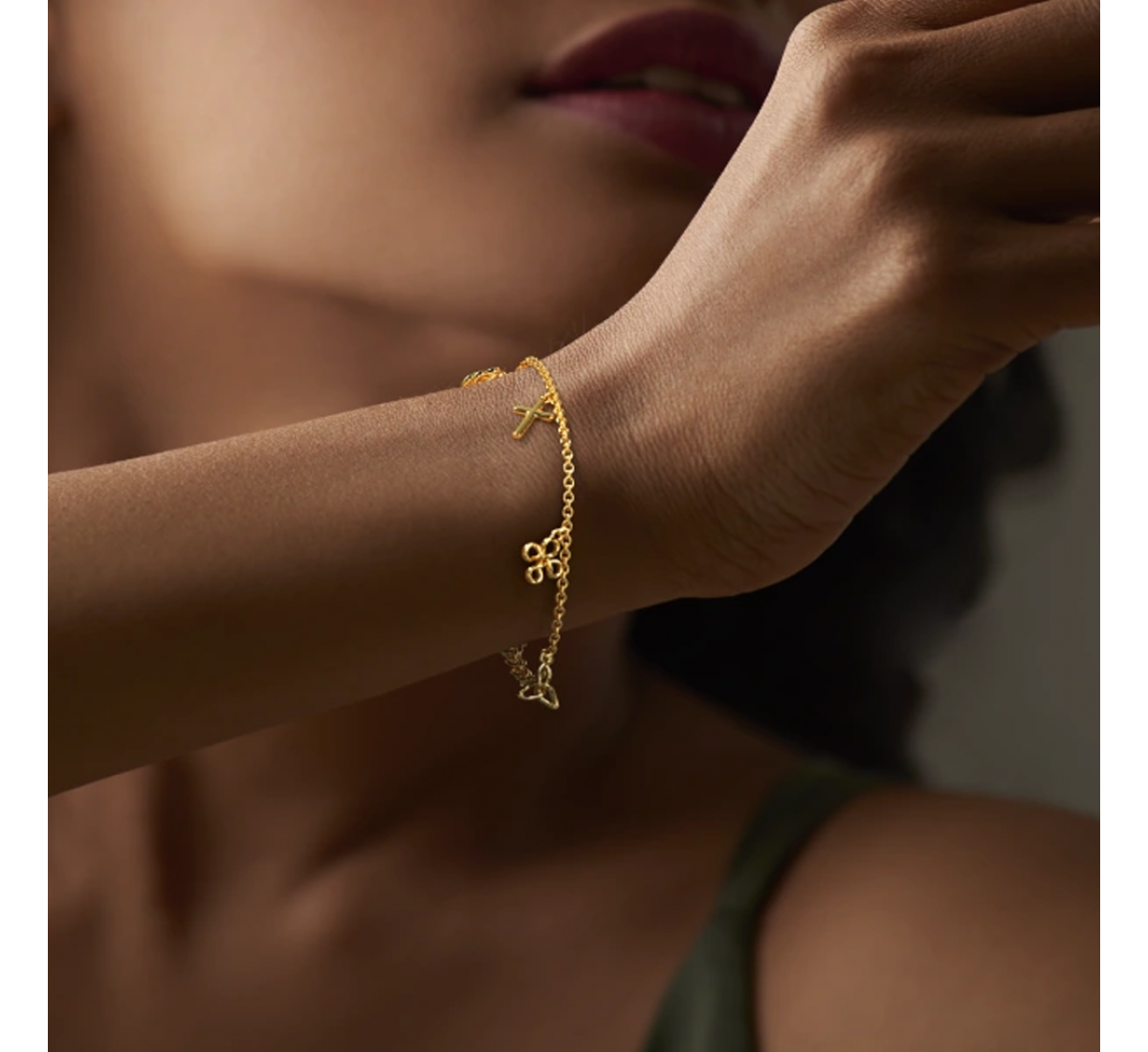Xoria Gold Bracelet