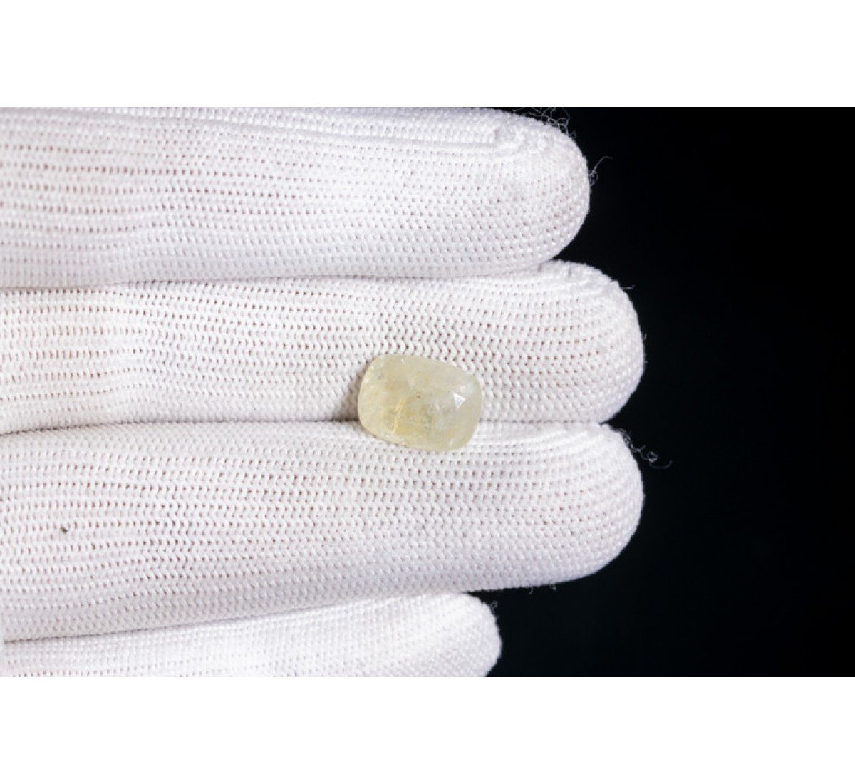 Natural White Sapphire 6.69 Carat