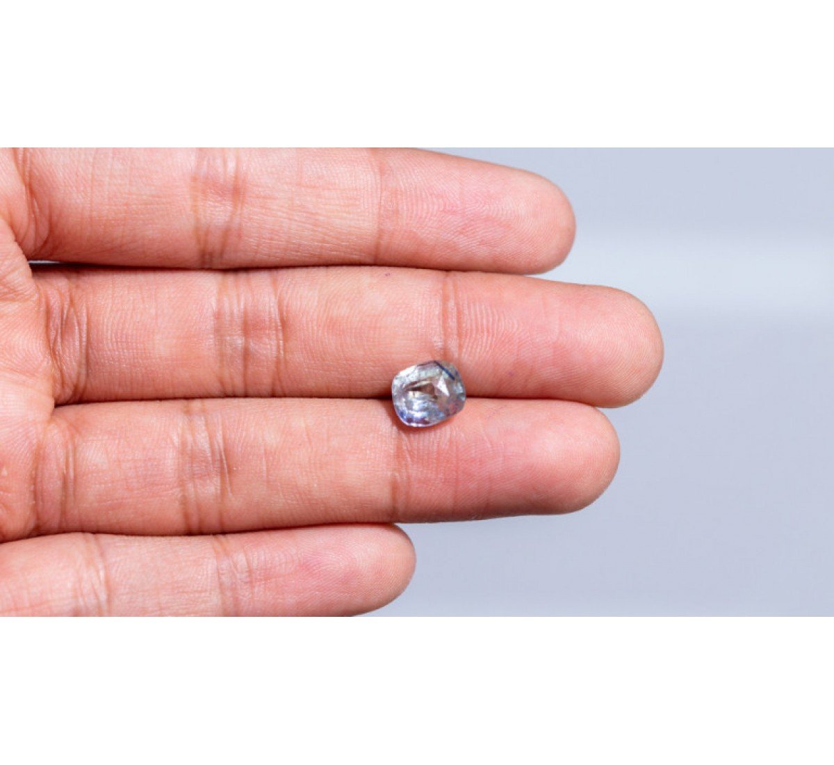 Natural Pitambari 4.6 Carat