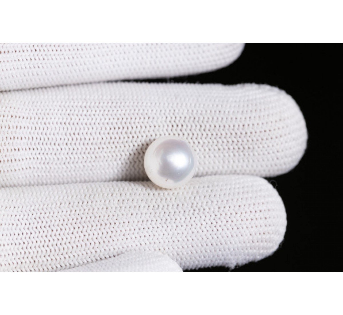 Natural Pearl 7.81 Carat