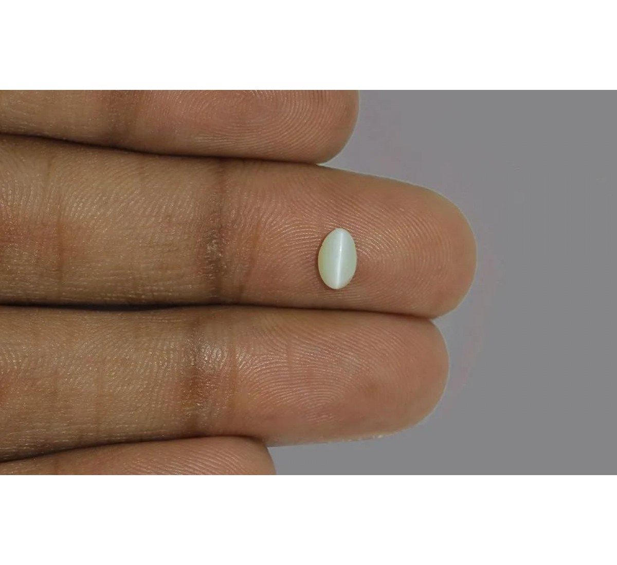 Natural Cat's Eye 0.97 Carat