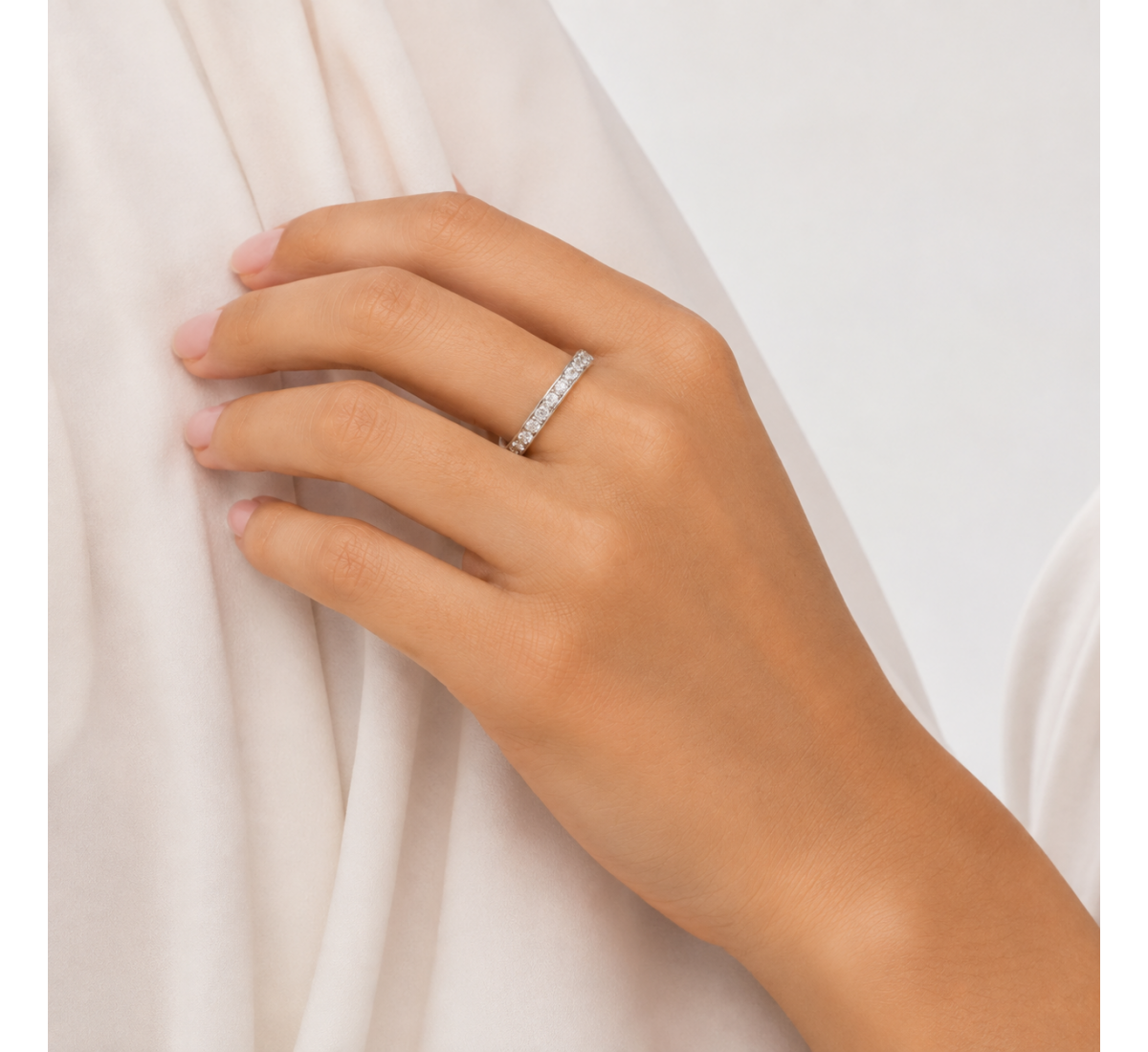 Violane Dangler Diamond Ring