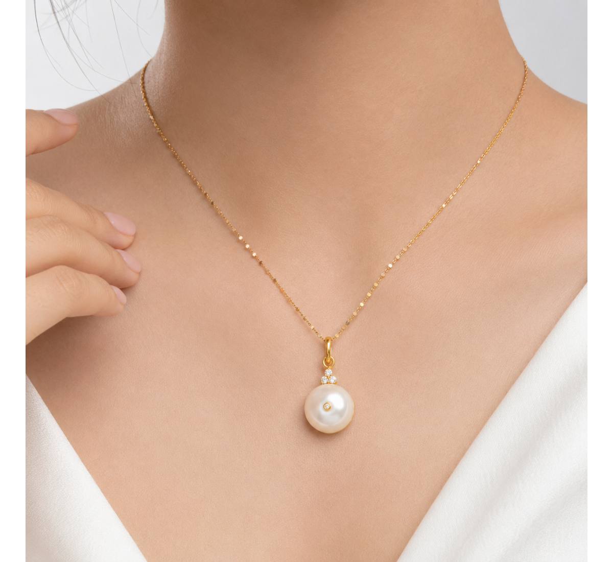 Galene Diamond Pendant