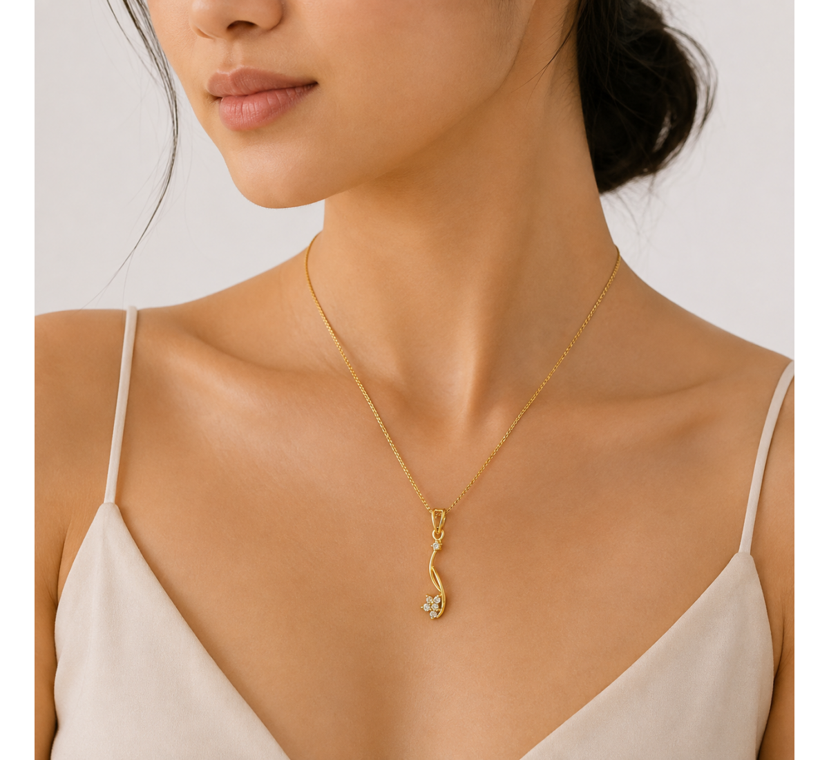 Idaya Diamond Pendant