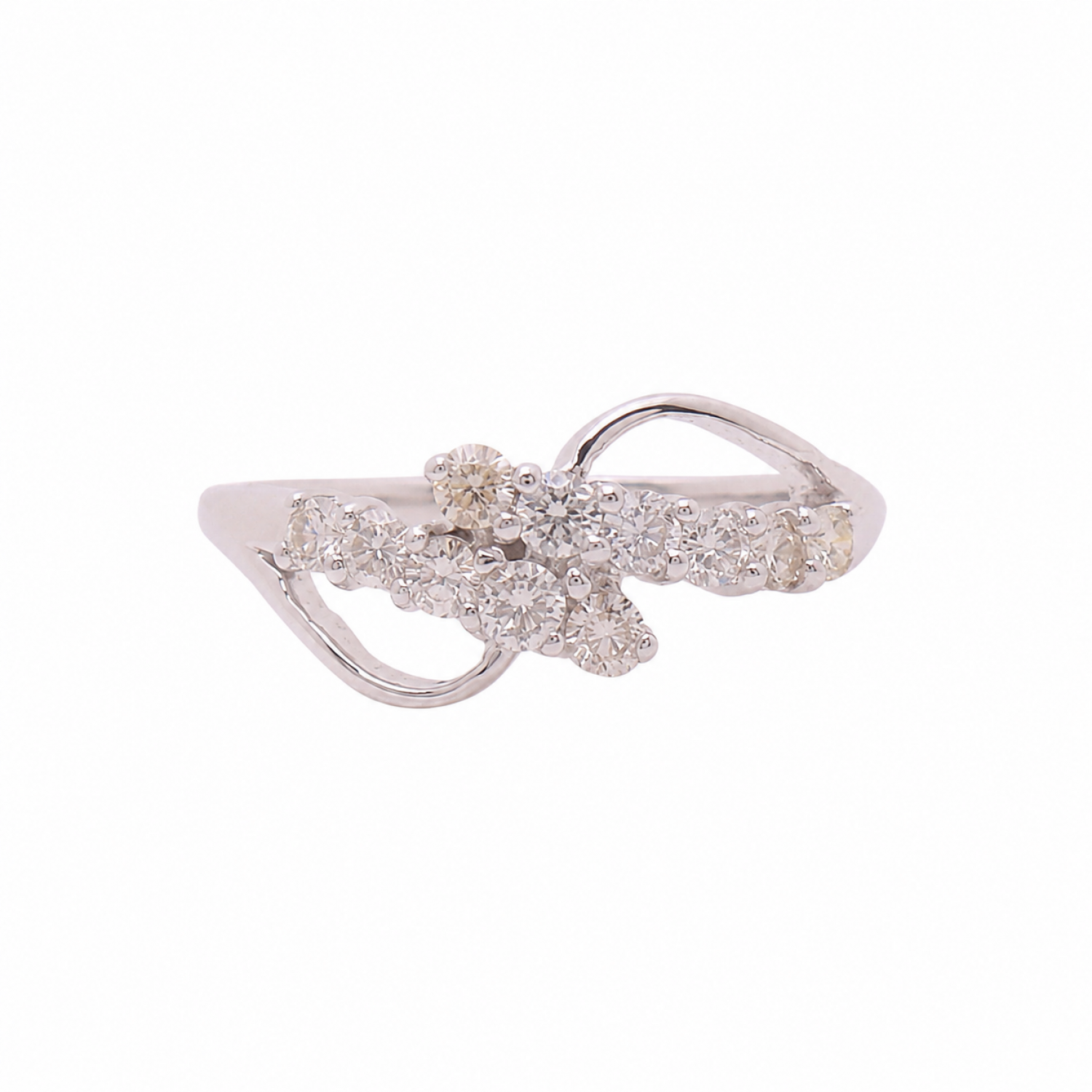 Queen Rekah Diamond Ring