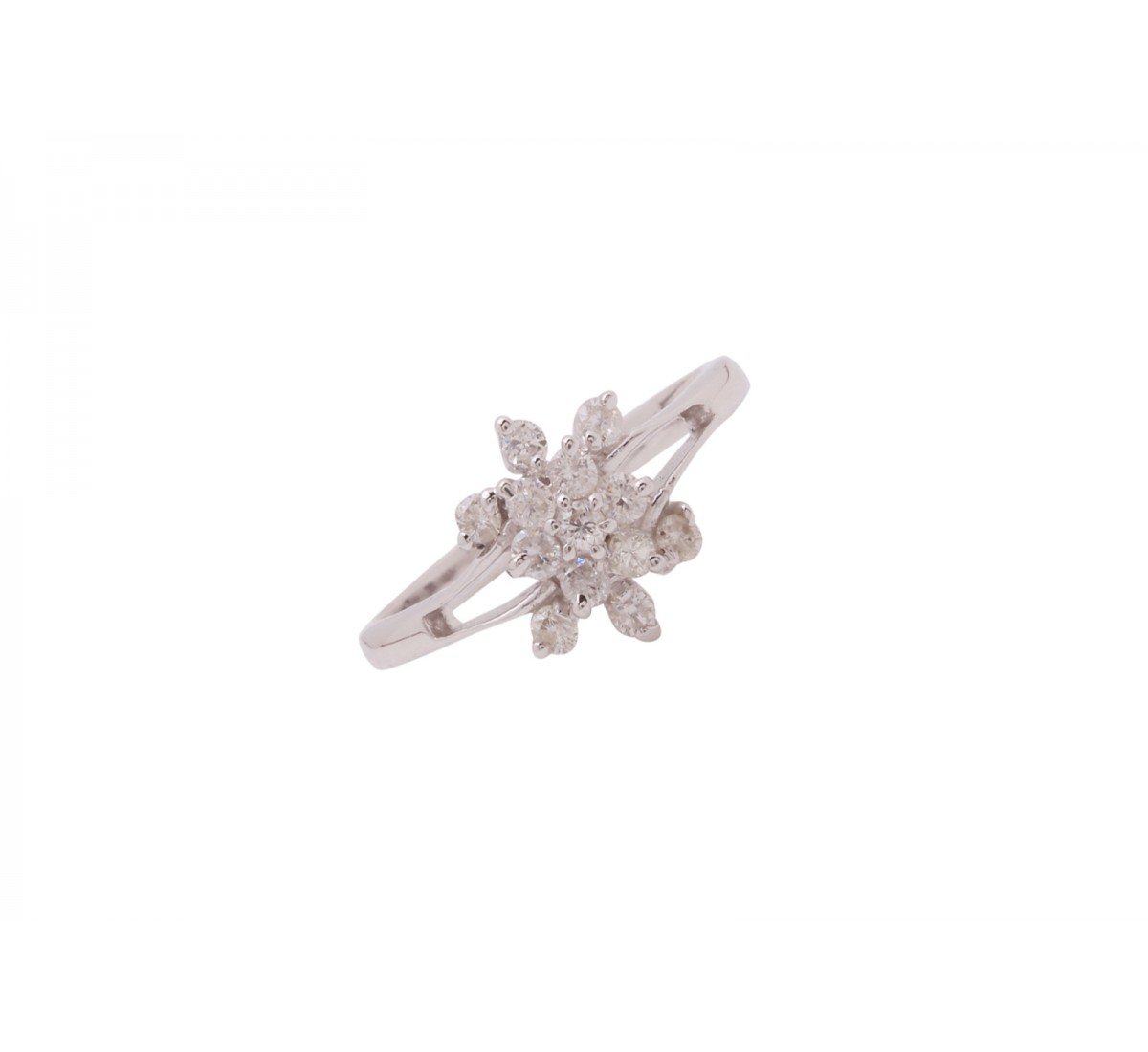Azva Diamond Ring