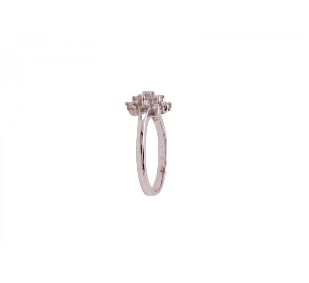 Azva Diamond Ring