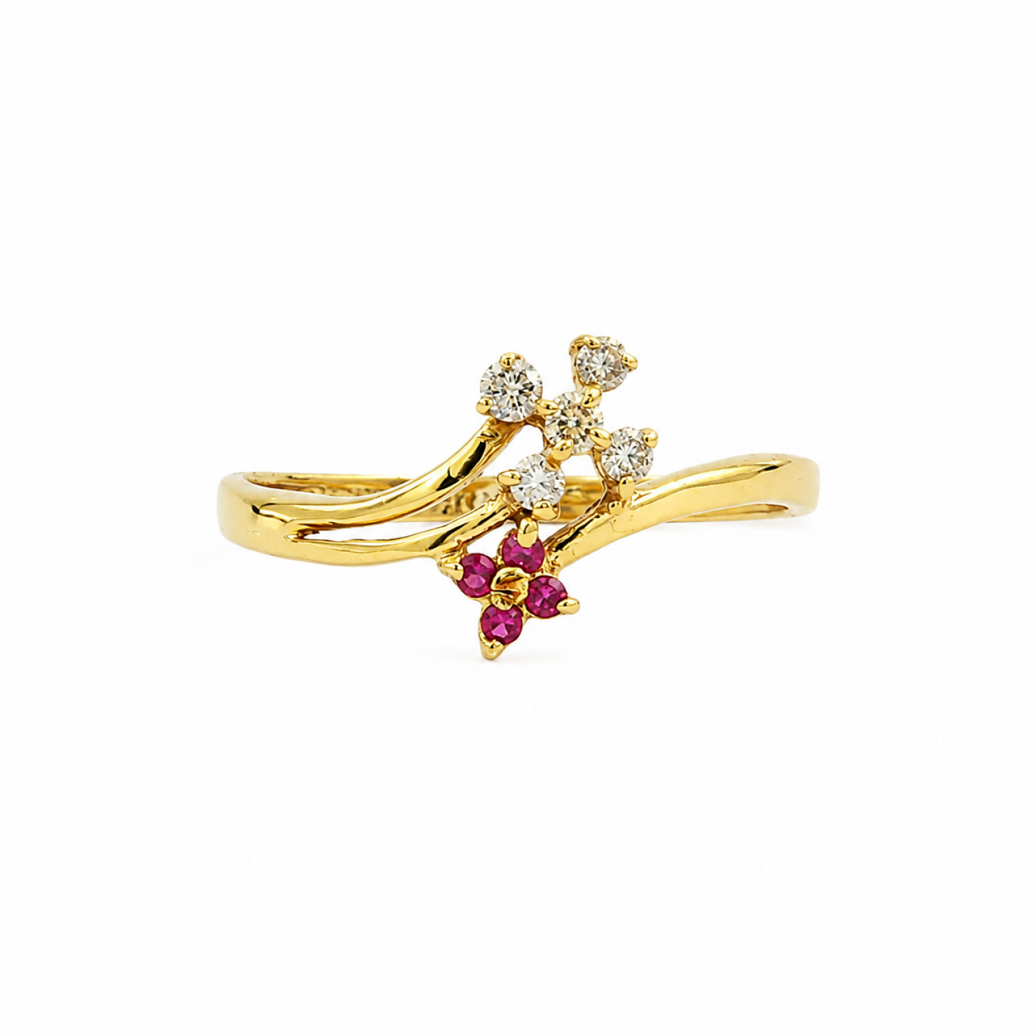 Alyne Diamond Ring