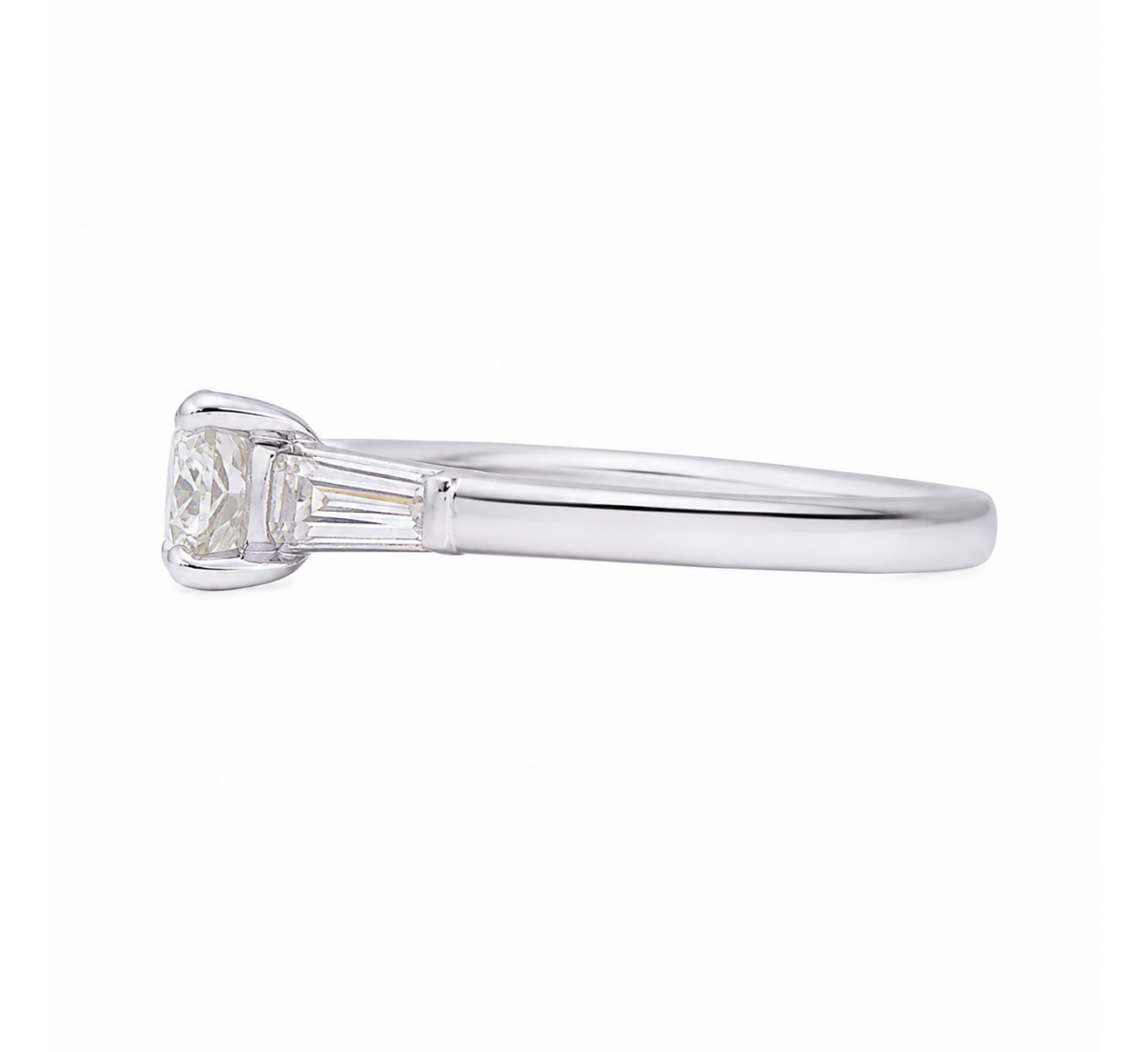 Elegance Octavia Diamond Ring