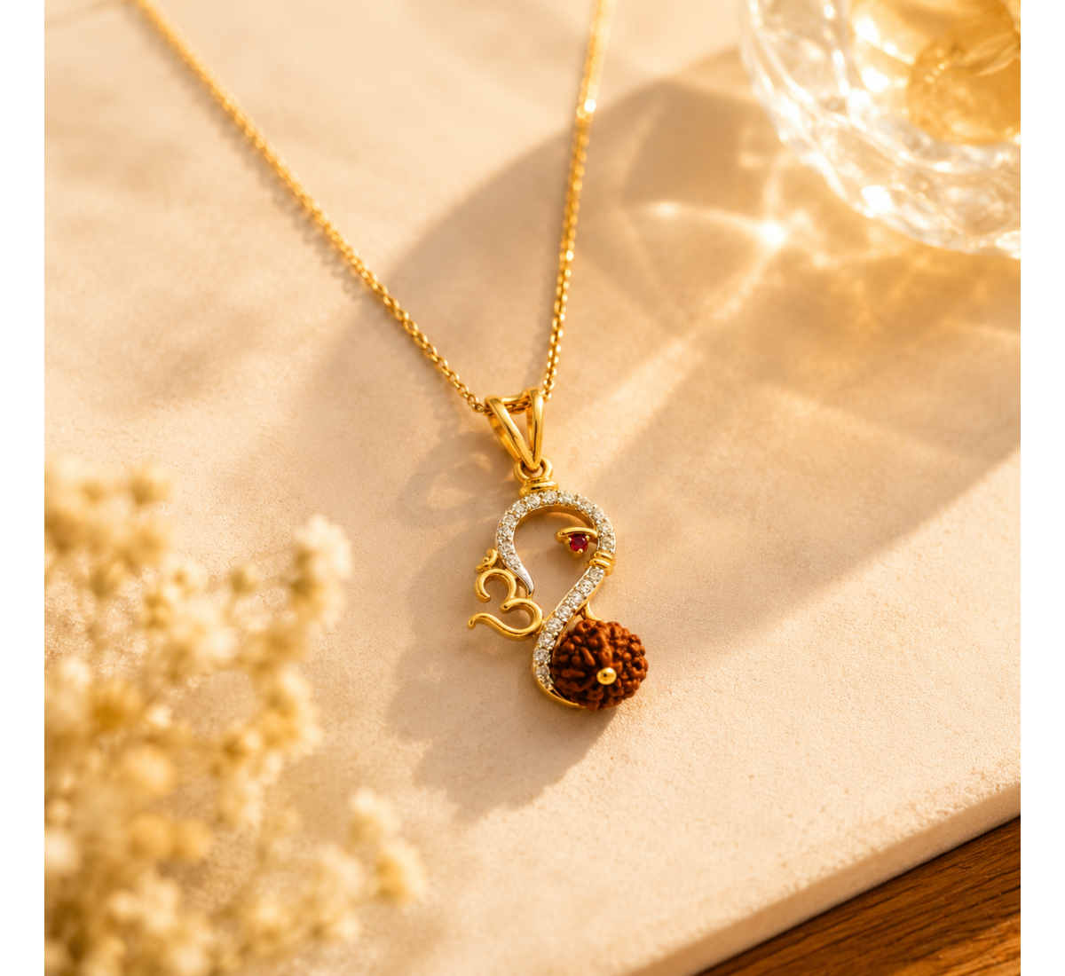 Arij Diamond Pendant