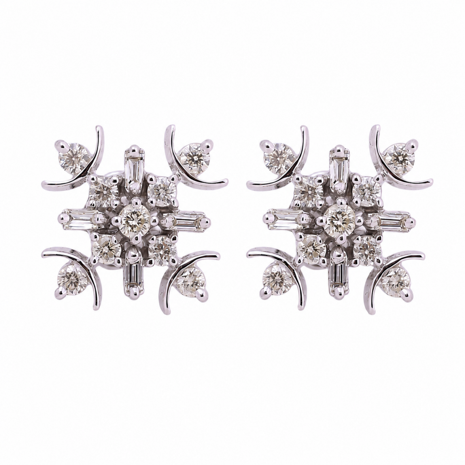 Nofia Stud Diamond Earrings