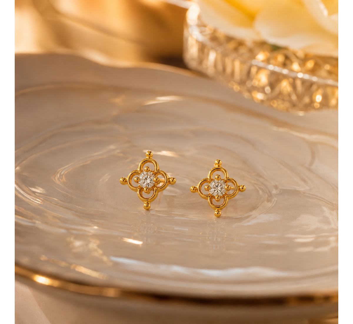 Hania Stud Diamond Earrings