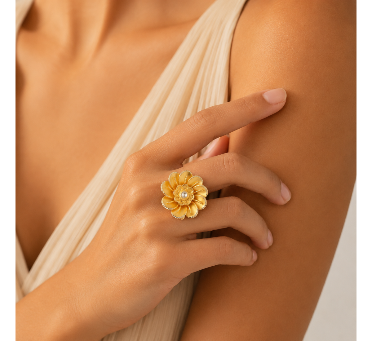 Grid Daisy Cutout Ring
