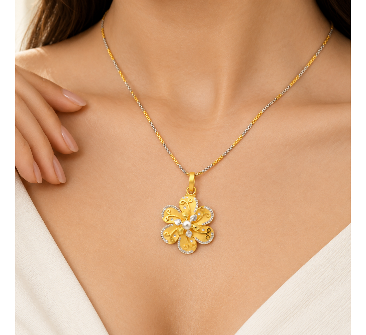 Outshine Azva Pendant