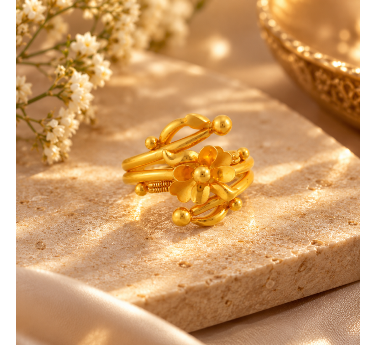 Hiba Daisy Ring