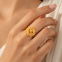 Zoraya Daisy Gold Ring