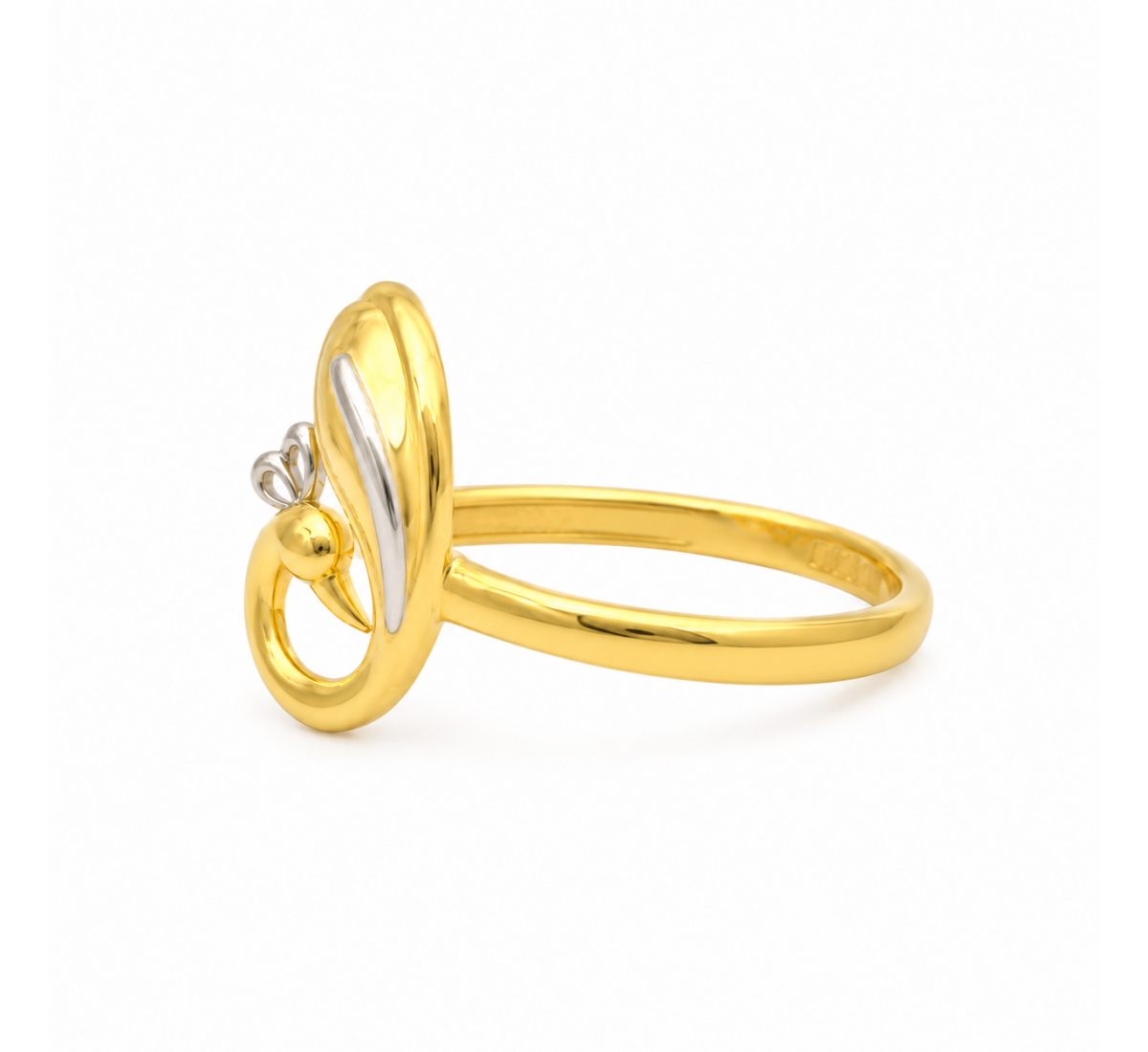 Chirpy Ava Waves Ring