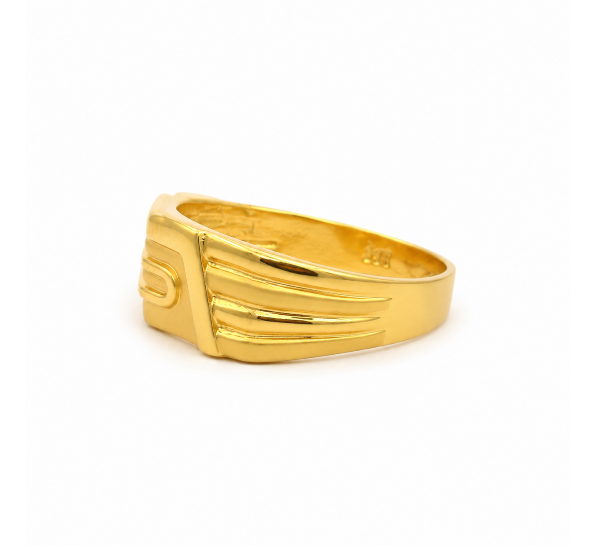 Ava Hamesha Ring