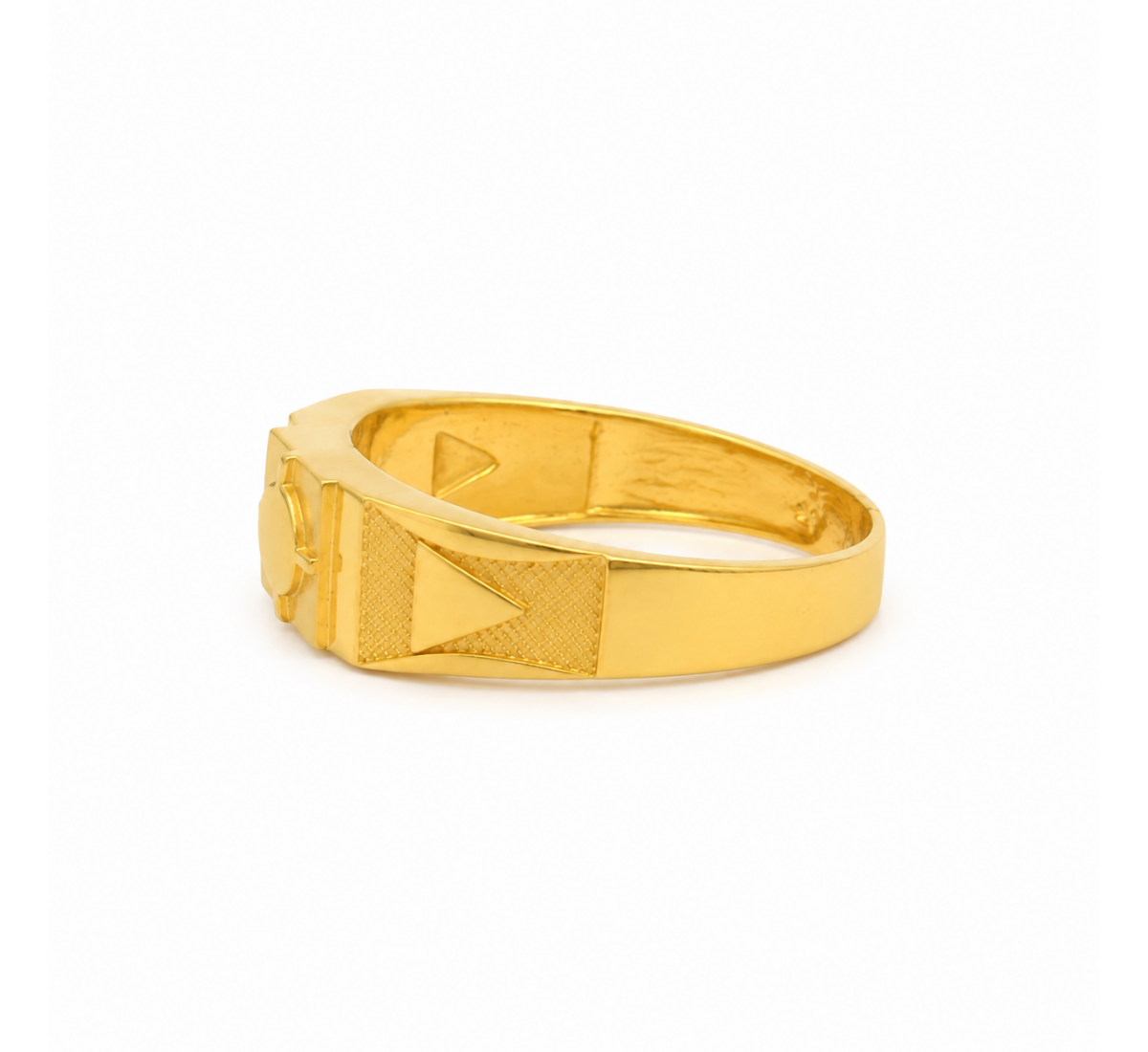 Nia Ava Gold Ring