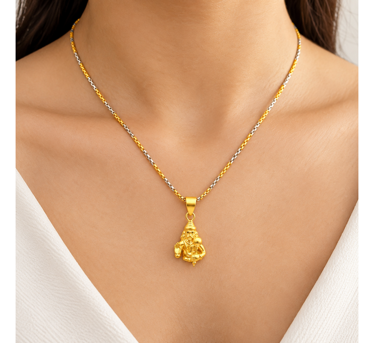 Gini Pave Azva Pendant